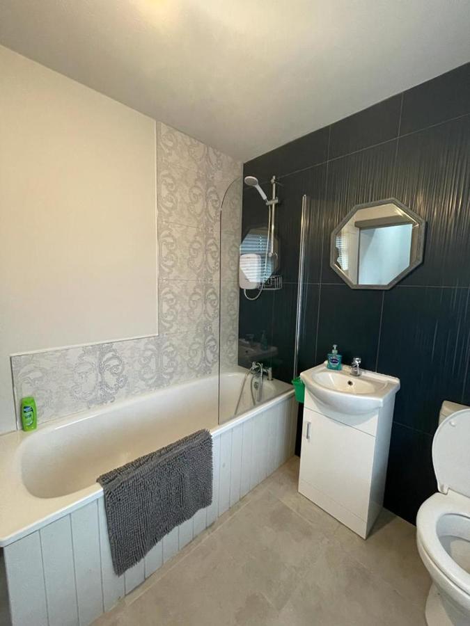 Вилла The Corner House. Derry City. 3 Bed, Sleeps 6. Экстерьер фото